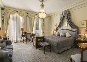 Palace Deluxe Rooms